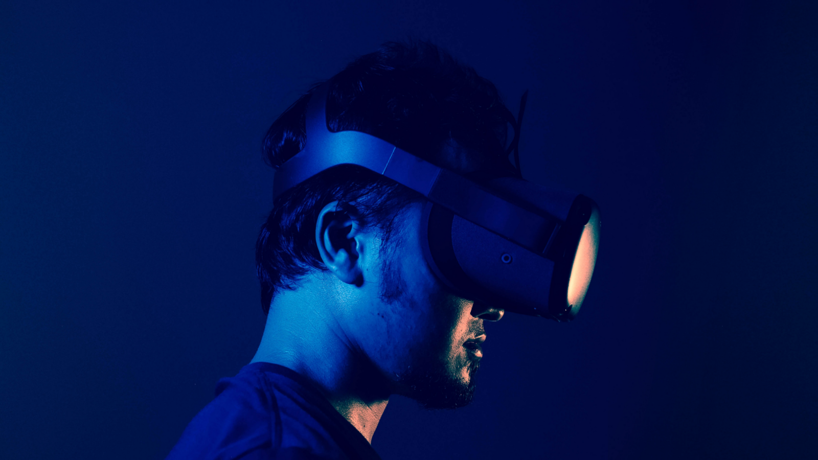 Tracing the Development of Virtual Reality within the Gaming Industry